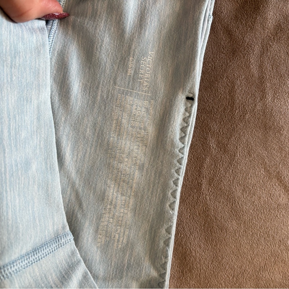 Victoria's Secret Light Blue Mid-Rise Leggings - Size 6 - Picture 5 of 5